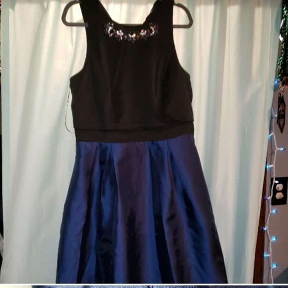 NWT City Chic black and blue high and low gown - Picture 2 of 5